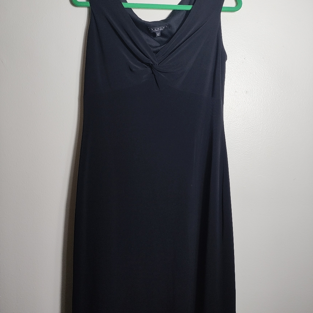 Laundry by Shelli Segal Little Black Dress Fit & Flare Size 12 Closet Staple